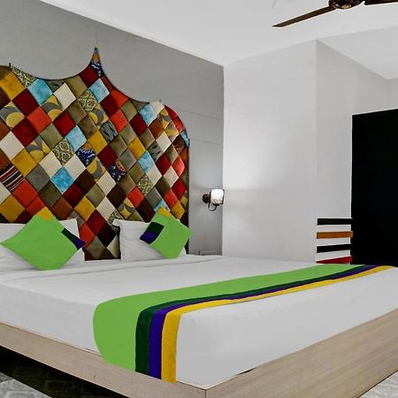 Itsy Hotels Banana Boutique فاراناسي المظهر الخارجي الصورة