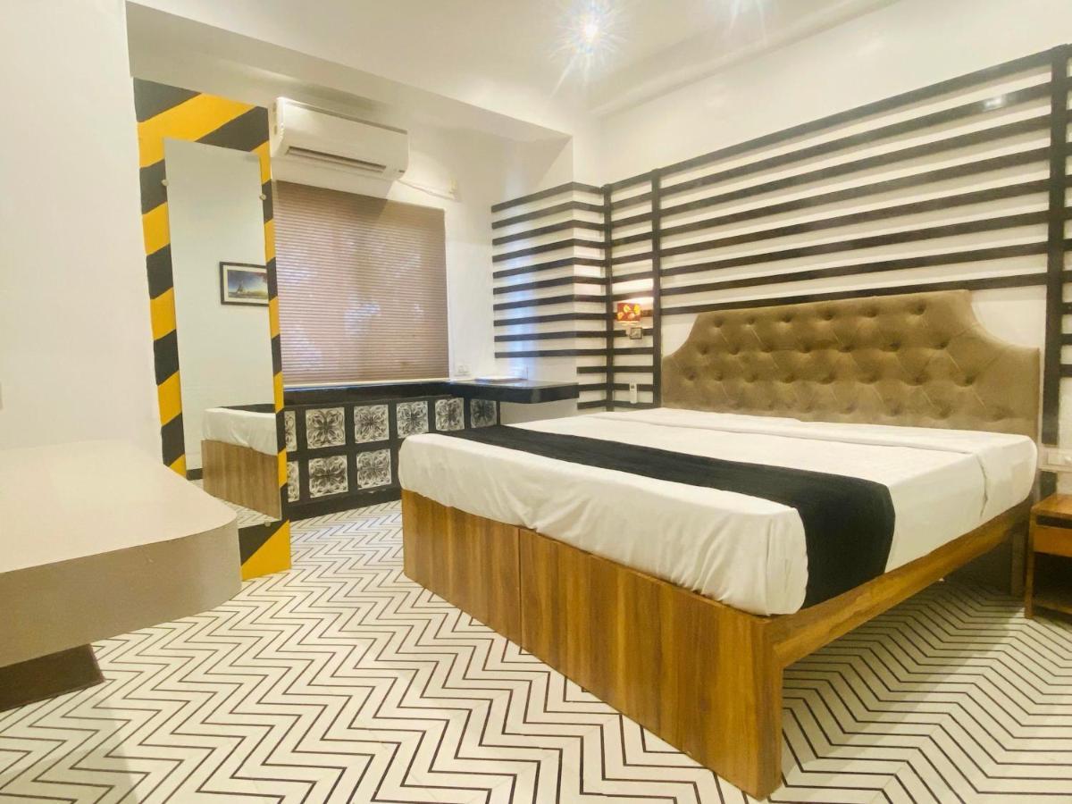 Itsy Hotels Banana Boutique فاراناسي المظهر الخارجي الصورة