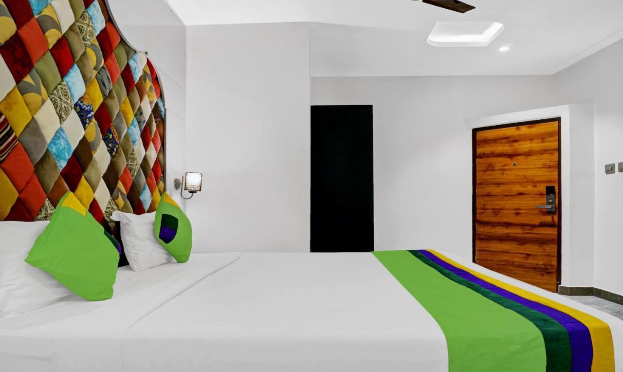 Itsy Hotels Banana Boutique فاراناسي المظهر الخارجي الصورة