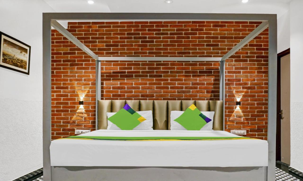 Itsy Hotels Banana Boutique فاراناسي المظهر الخارجي الصورة